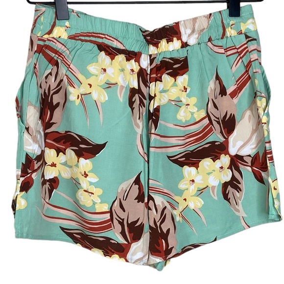 🎉Host Pick🎉L*Space Tropical Floral High Waist Westside Shorts Tassel NWT Sz S - Picture 8 of 16